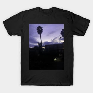 Violet sunset in Los Angeles, California T-Shirt